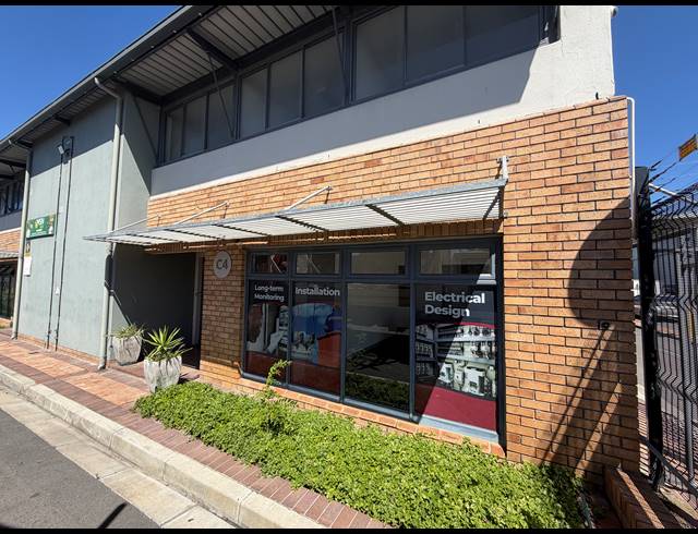 322M² WAREHOUSE TO LET IN AIRPORT INDUSTRIA
